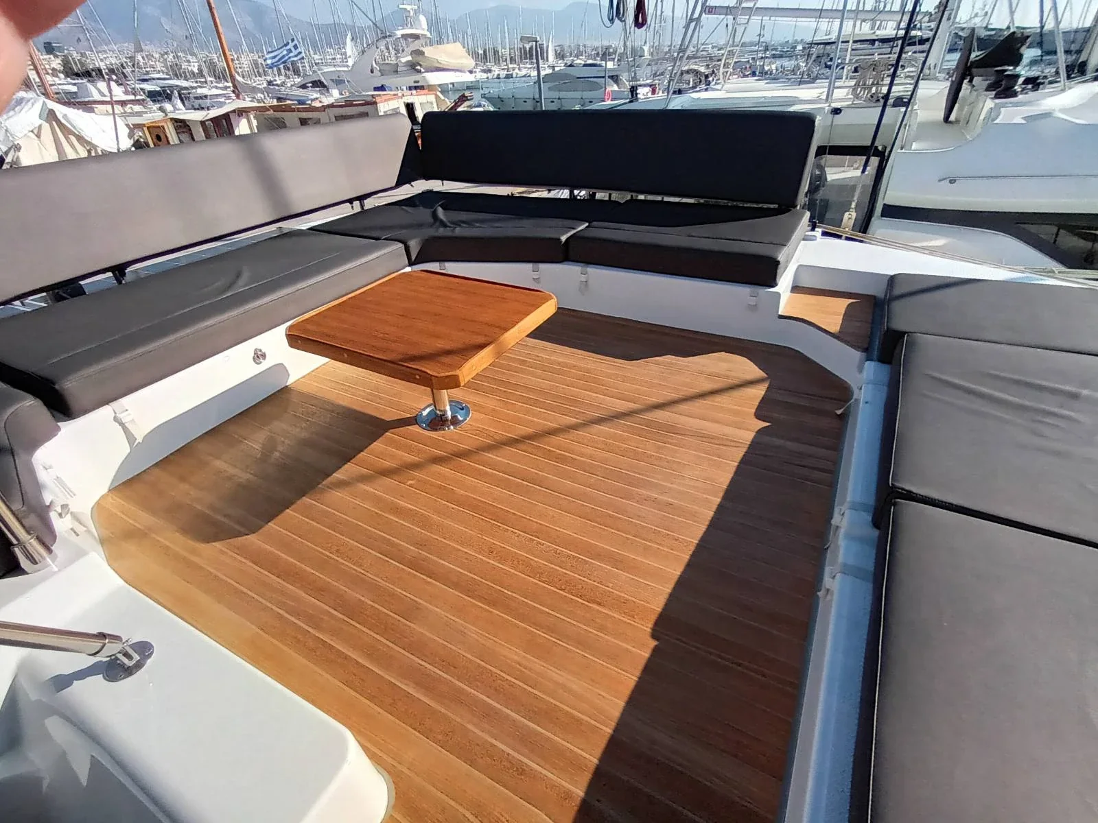 Yacht FOUNTAINE PAJOT Tanna 47 - Eros - Foto 1