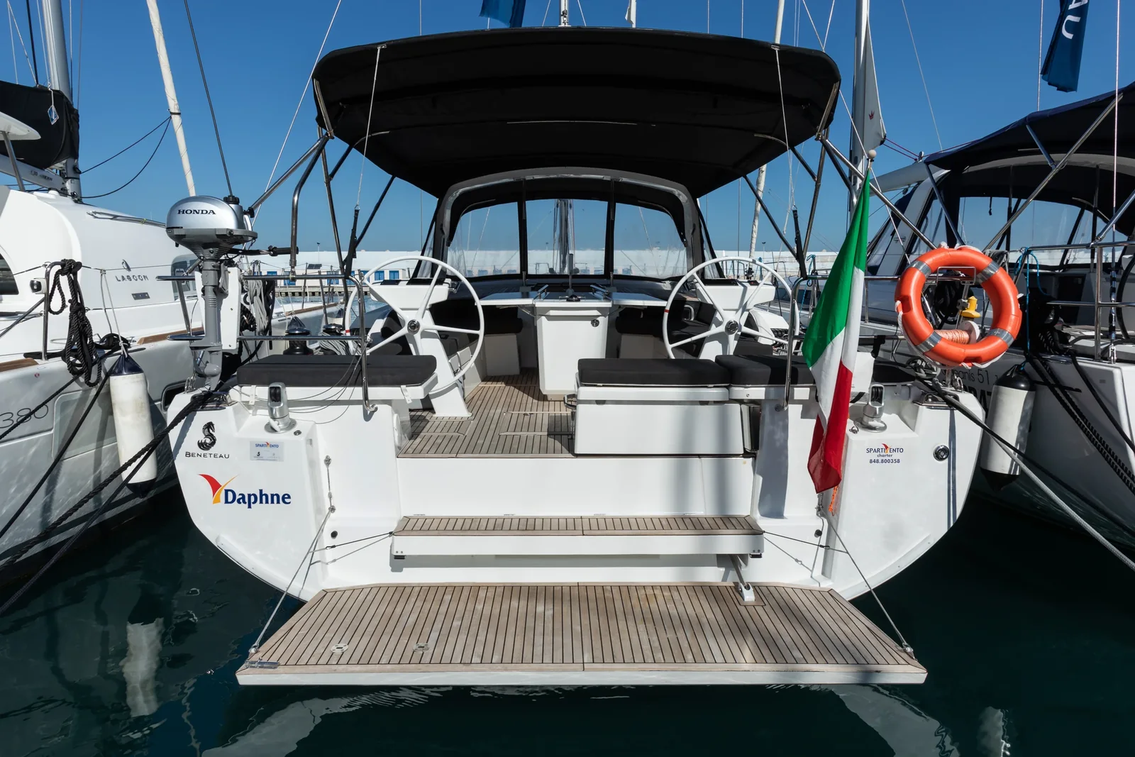 Yacht BENETEAU Oceanis 46.1 - Daphne - Foto 1