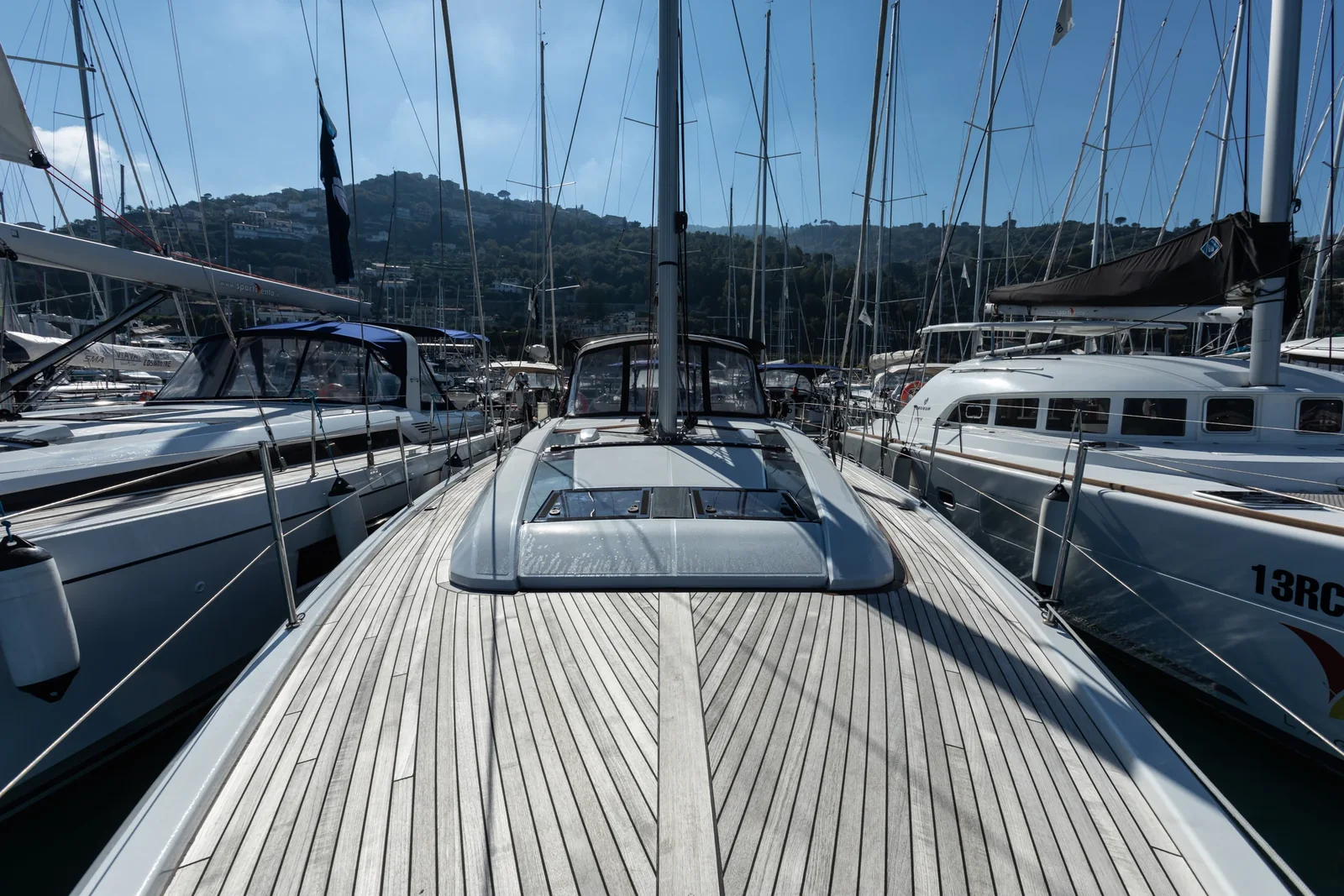 Yacht BENETEAU Oceanis 46.1 - Daphne - Foto 1