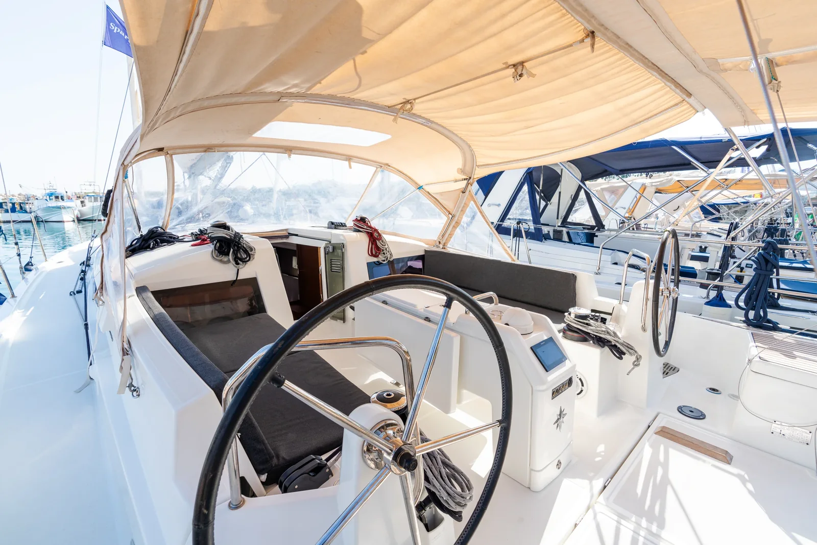 Yacht JEANNEAU Sun Odyssey 440 - Diana - Foto 1
