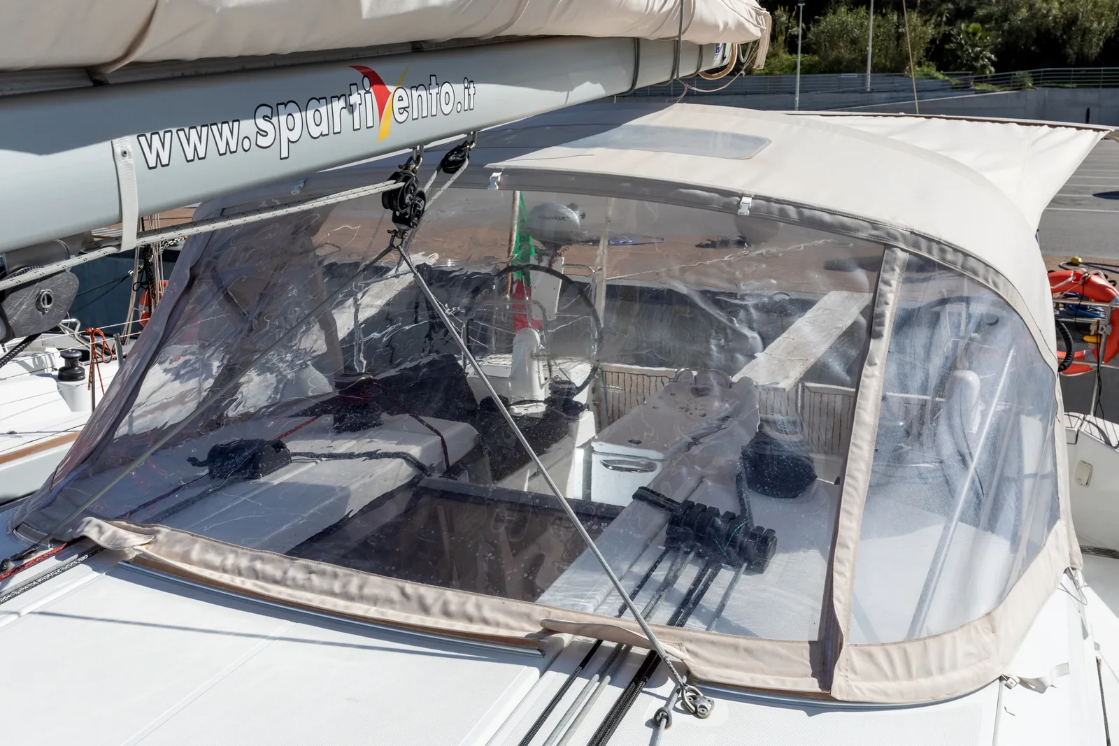 Yacht JEANNEAU Sun Odyssey 440 - Vittoria - Foto 1