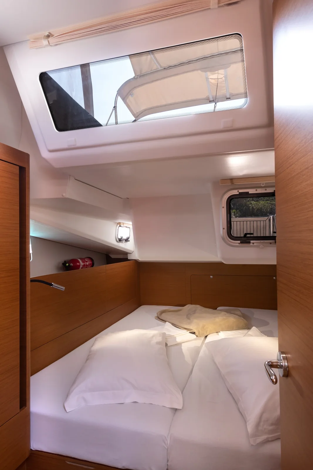 Yacht JEANNEAU Sun Odyssey 440 - Vittoria - Foto 1