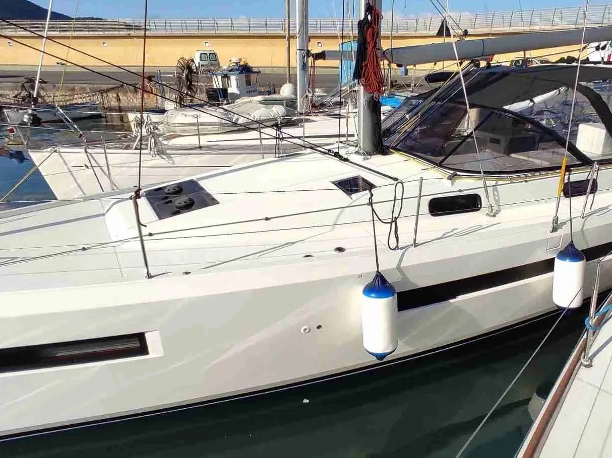 Yacht JEANNEAU Sun Loft 47 - Granmasti - Foto 1