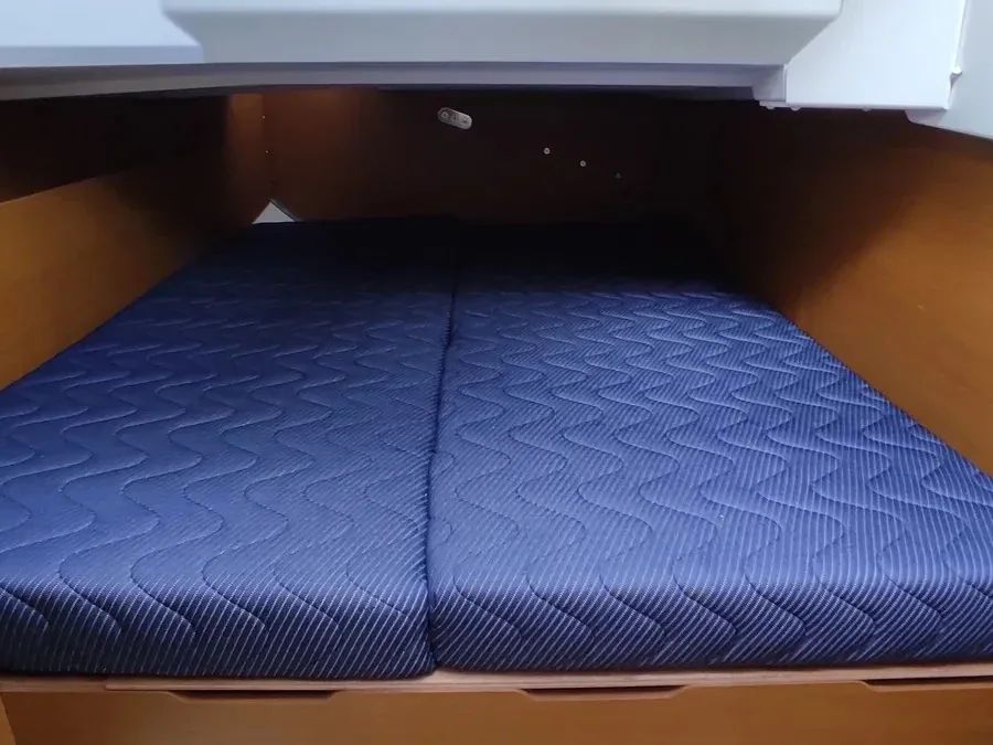Yacht JEANNEAU Sun Loft 47 - Granmasti - Foto 1