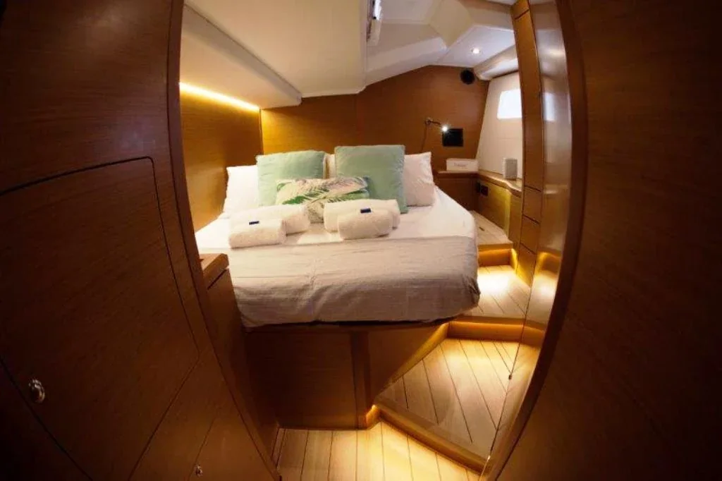 Yacht JEANNEAU 54 - Pelagic Sail