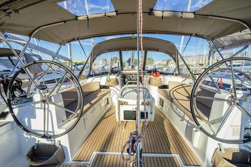 Yacht JEANNEAU Sun Odyssey 519 - Mayflower - Foto 1
