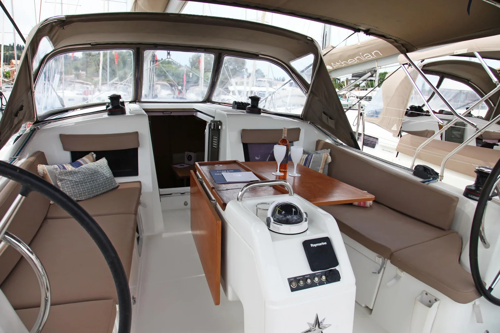 Yacht JEANNEAU Sun Odyssey 410 - Konstantinos - Foto 1