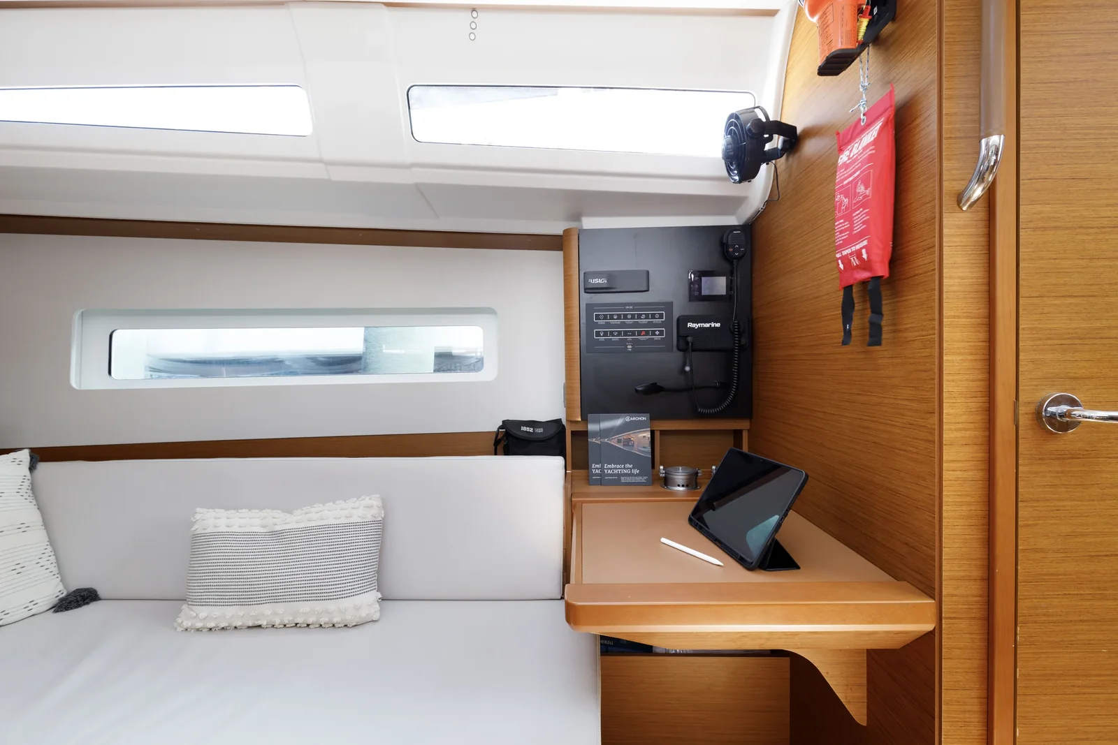 Yacht JEANNEAU Sun Odyssey 380 - Orion - Foto 1