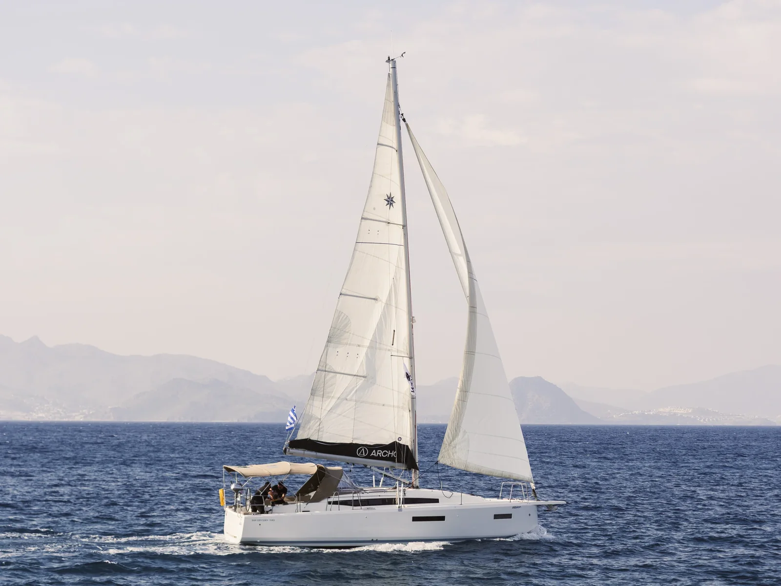 Yacht JEANNEAU Sun Odyssey 380 - Orion - Foto 1