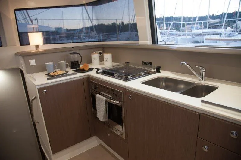 Yacht CATANA Bali 4.1 - Hephaestus - Foto 1
