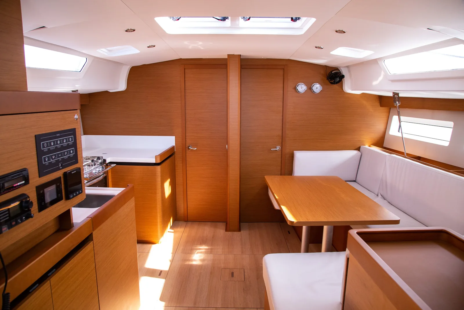 Yacht JEANNEAU Sun Odyssey 490 - Thaleia - Foto 1