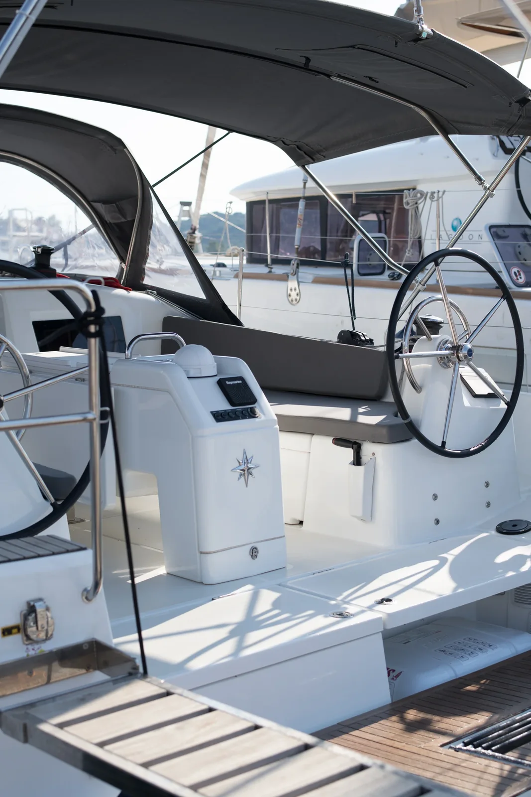 Yacht JEANNEAU Sun Odyssey 410 - Eugenie - Foto 1