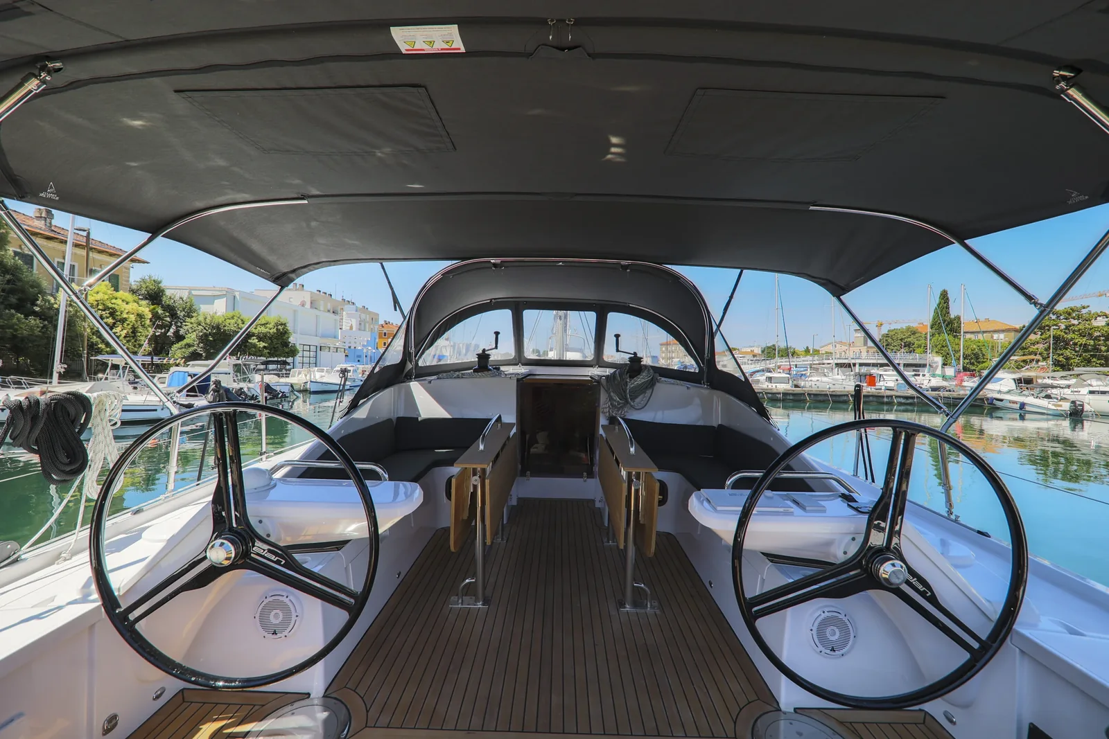 Yacht ELAN Impression 43 - Vekenega - Foto 1