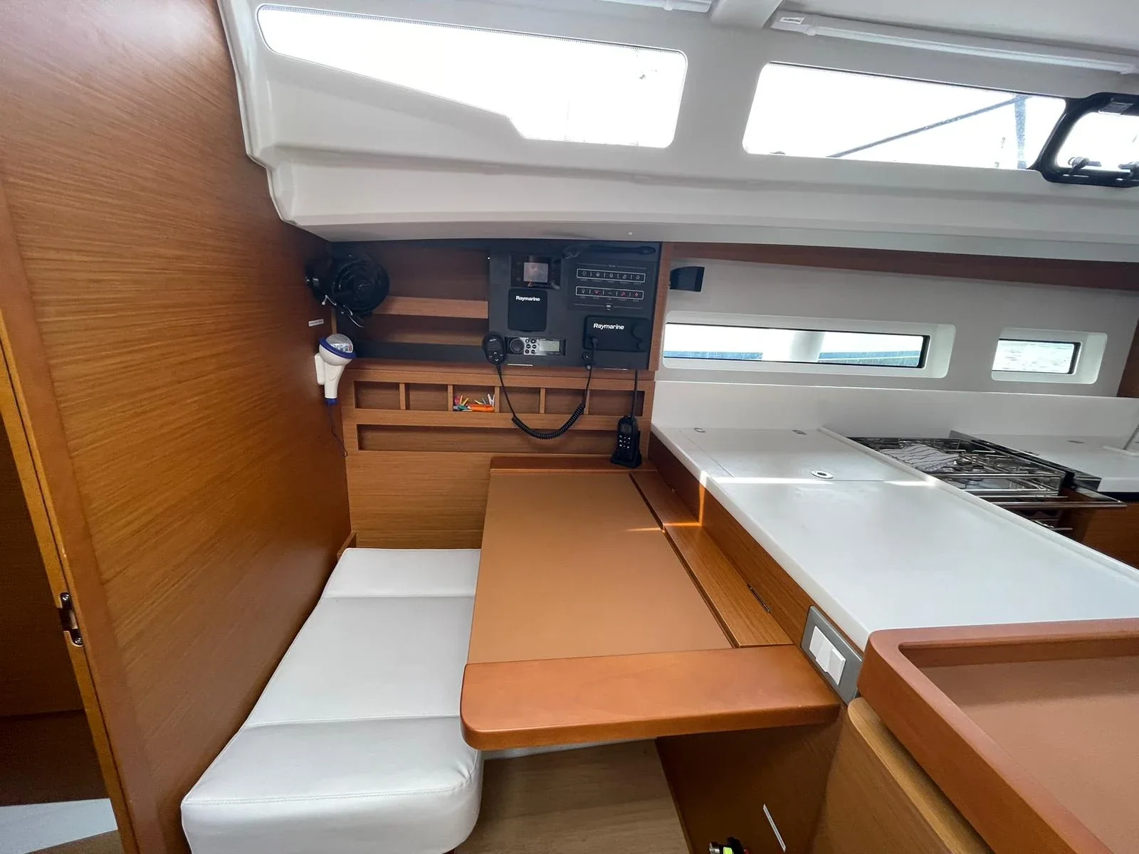Yacht JEANNEAU Sun Odyssey 440 - Alboran Amaretto - Foto 1