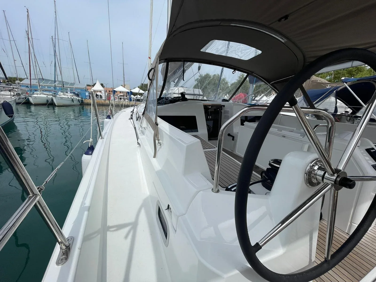 Yacht JEANNEAU Sun Odyssey 440 - Alboran Amaretto - Foto 1