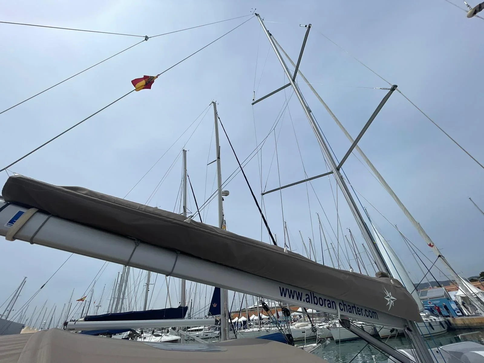 Yacht JEANNEAU Sun Odyssey 440 - Alboran Amaretto - Foto 1
