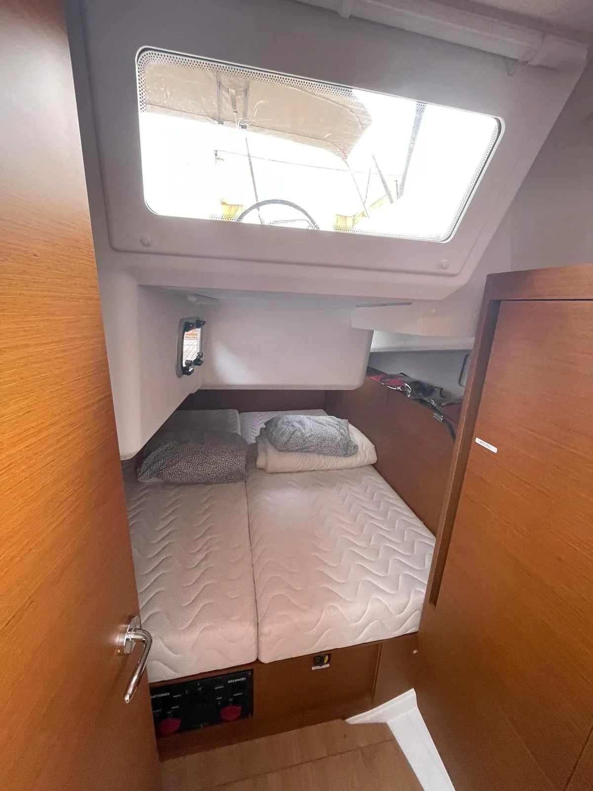 Yacht JEANNEAU Sun Odyssey 440 - Alboran Amaretto - Foto 1