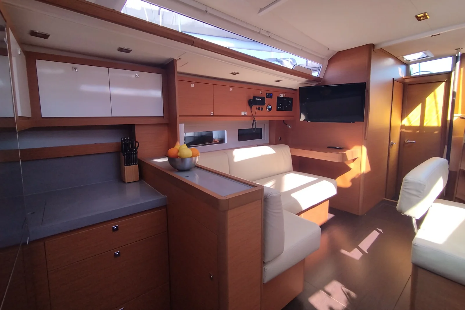Yacht DUFOUR 530 Grand Large - Rhamnus - Foto 1