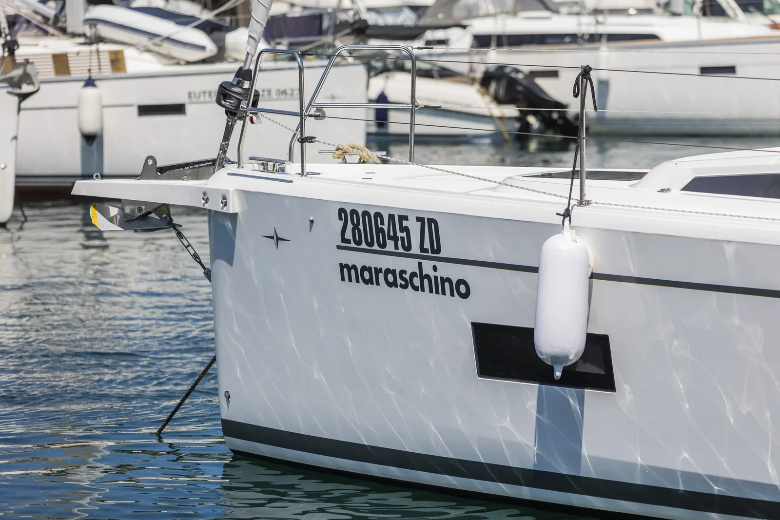 Yacht BAVARIA C42 - Marashino - Foto 1