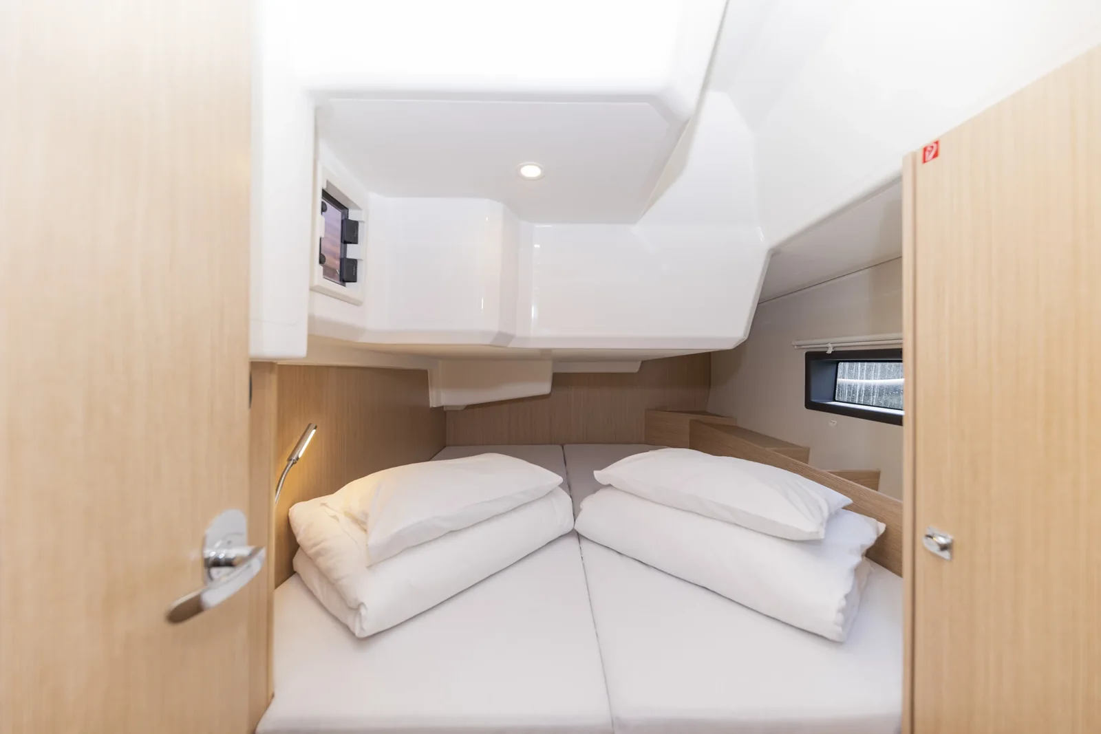 Yacht BAVARIA C42 - Marashino - Foto 1