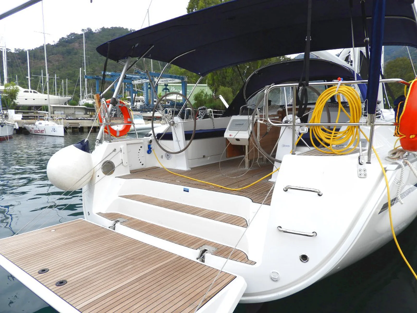 Yacht BAVARIA Cruiser 51 - Foto 1