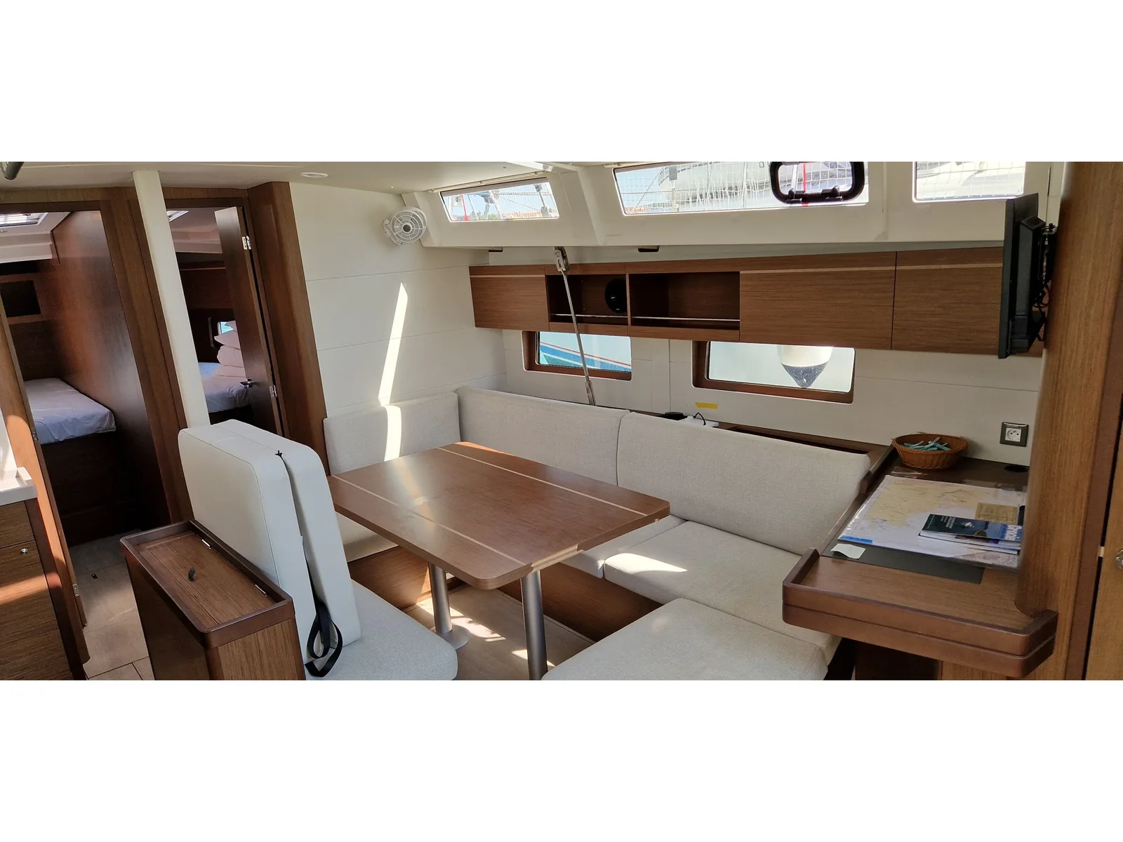 Yacht BENETEAU Oceanis 46.1 - Luna - Foto 1