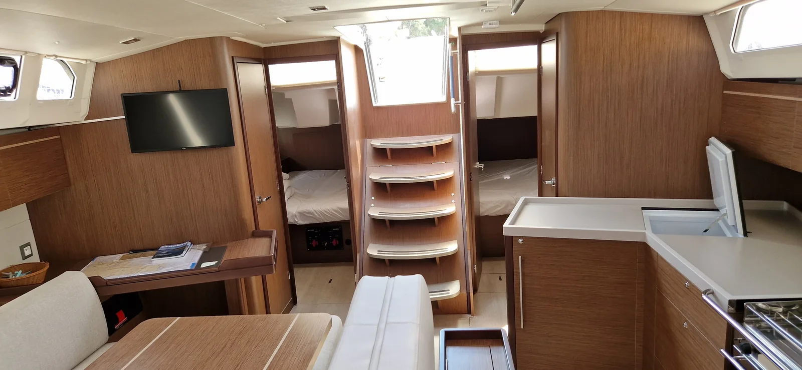 Yacht BENETEAU Oceanis 46.1 - Luna - Foto 1