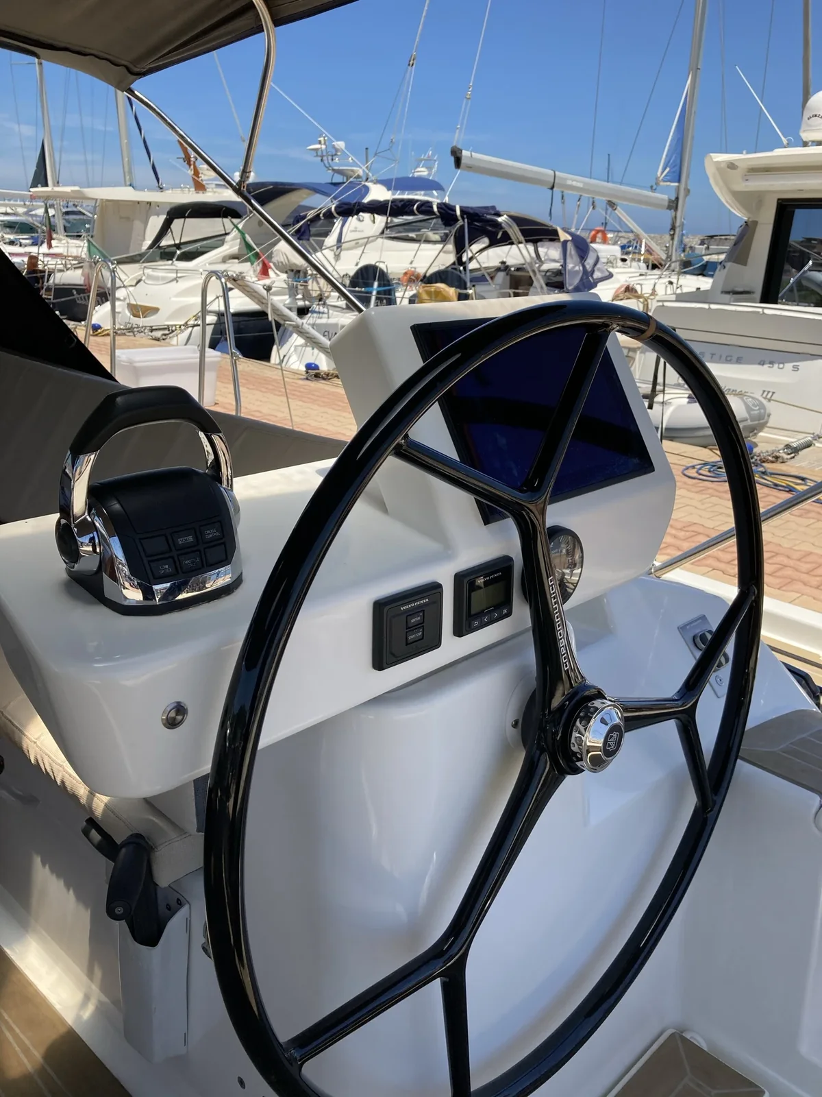 Yacht DUFOUR 56 Exclusive - Nakupenda - Foto 1