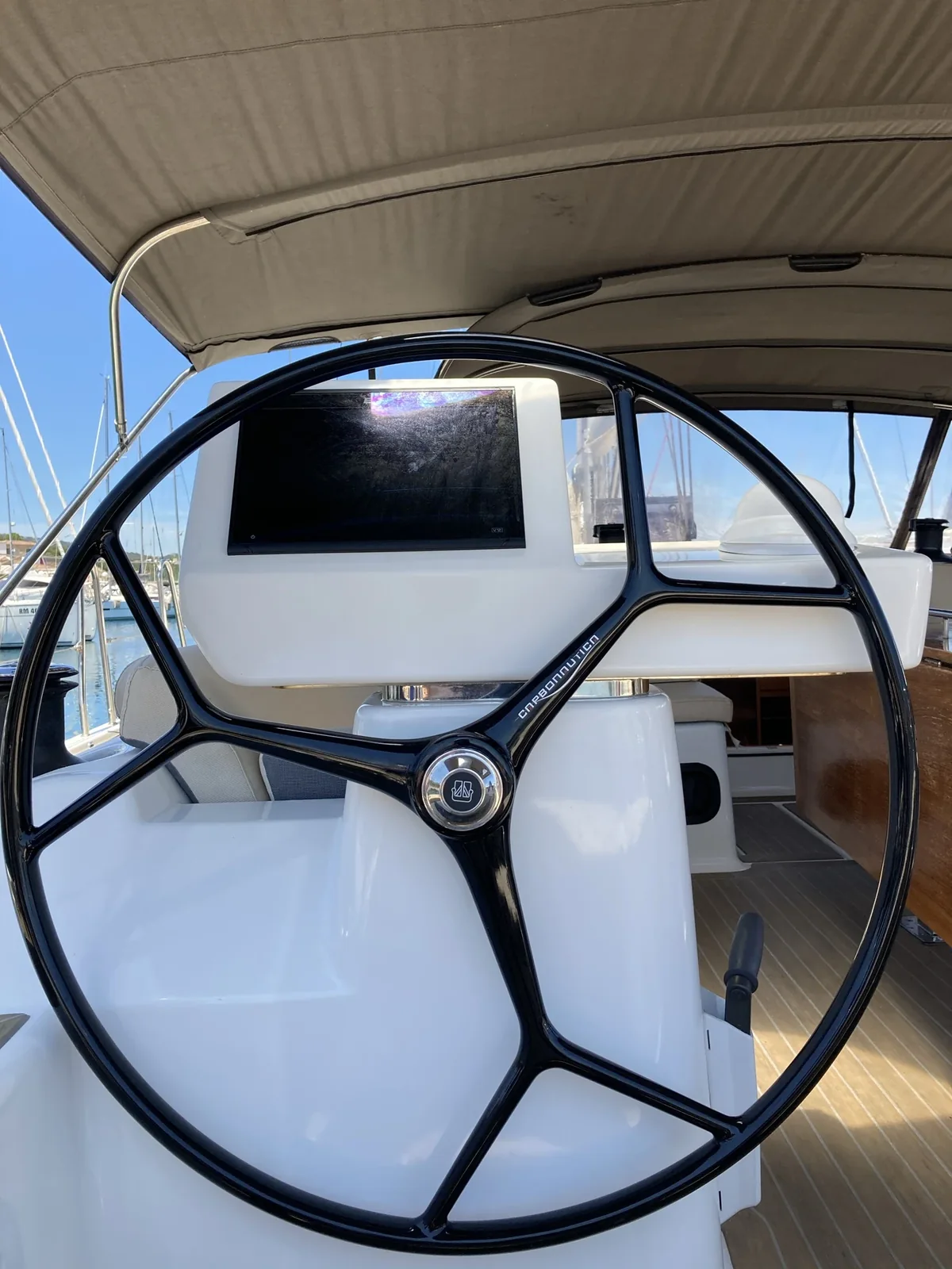 Yacht DUFOUR 56 Exclusive - Nakupenda - Foto 1