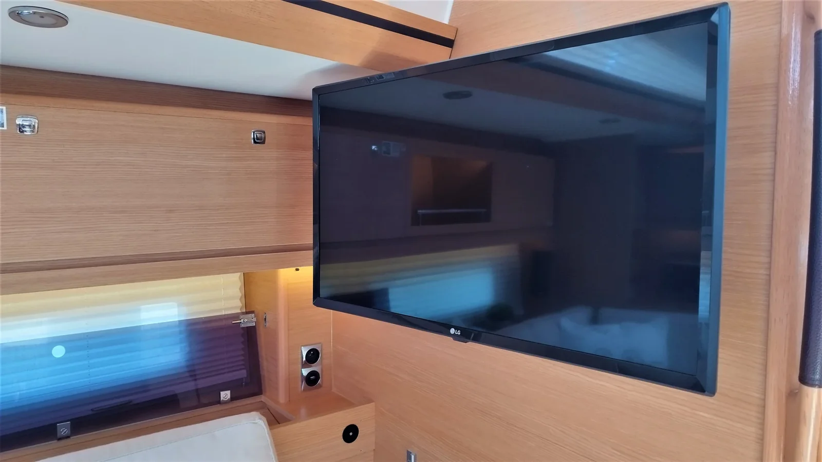 Yacht DUFOUR 56 Exclusive - Nakupenda - Foto 1