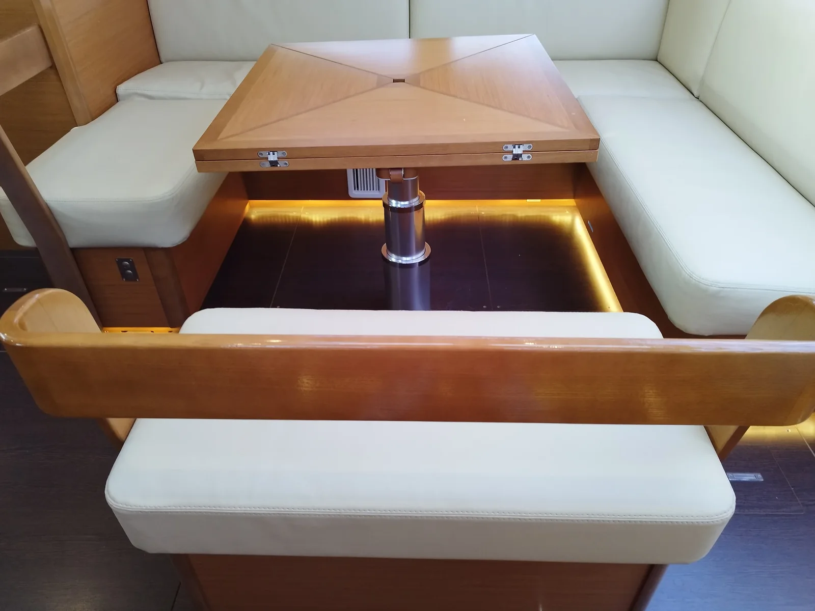 Yacht DUFOUR 56 Exclusive - Albus - Foto 1