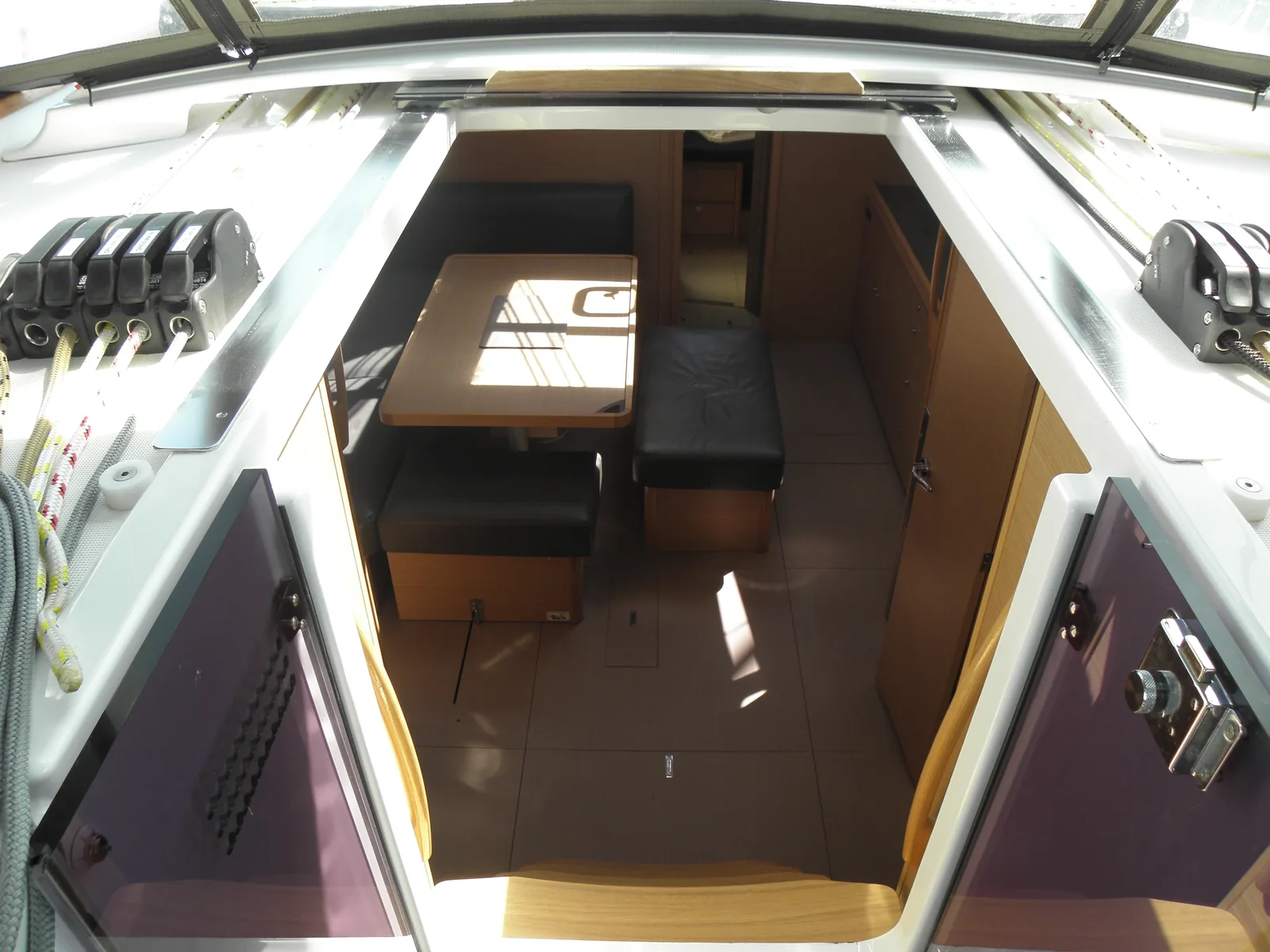 Yacht DUFOUR 460 Grand Large - Newt - Foto 1