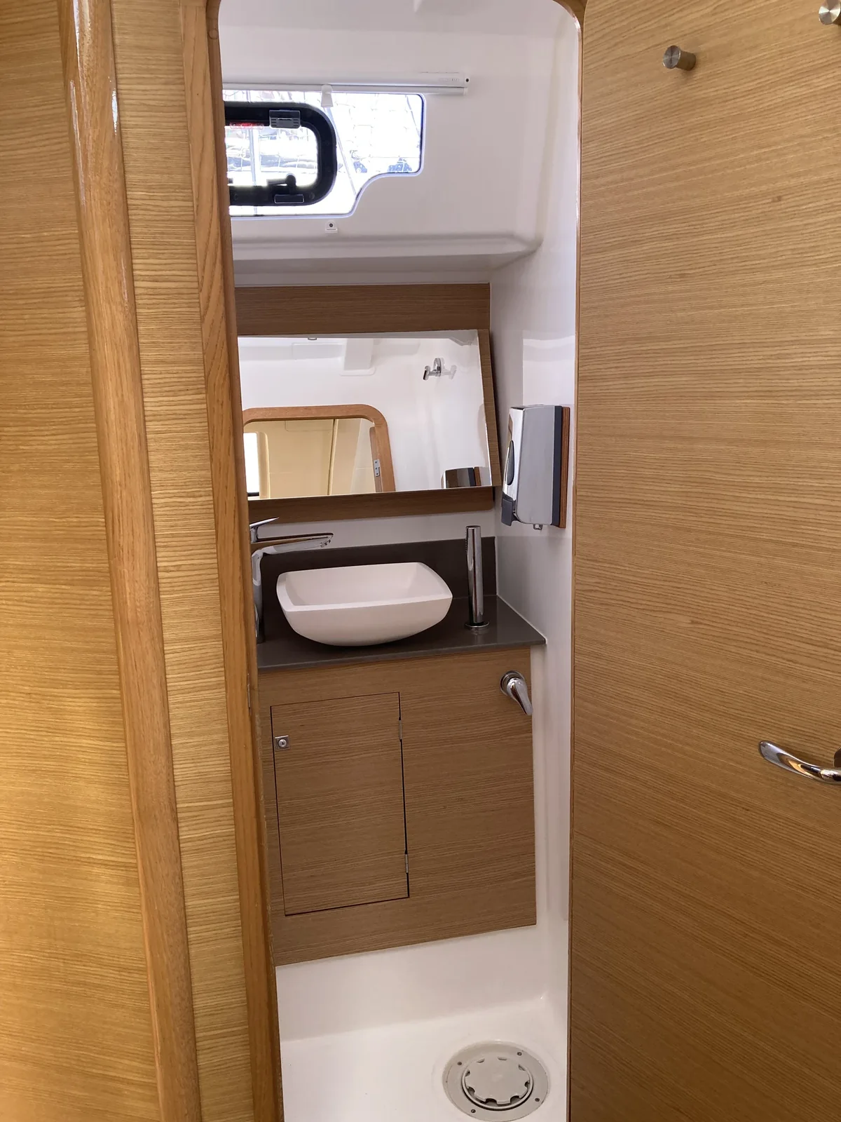 Yacht DUFOUR 460 Grand Large - Newt - Foto 1