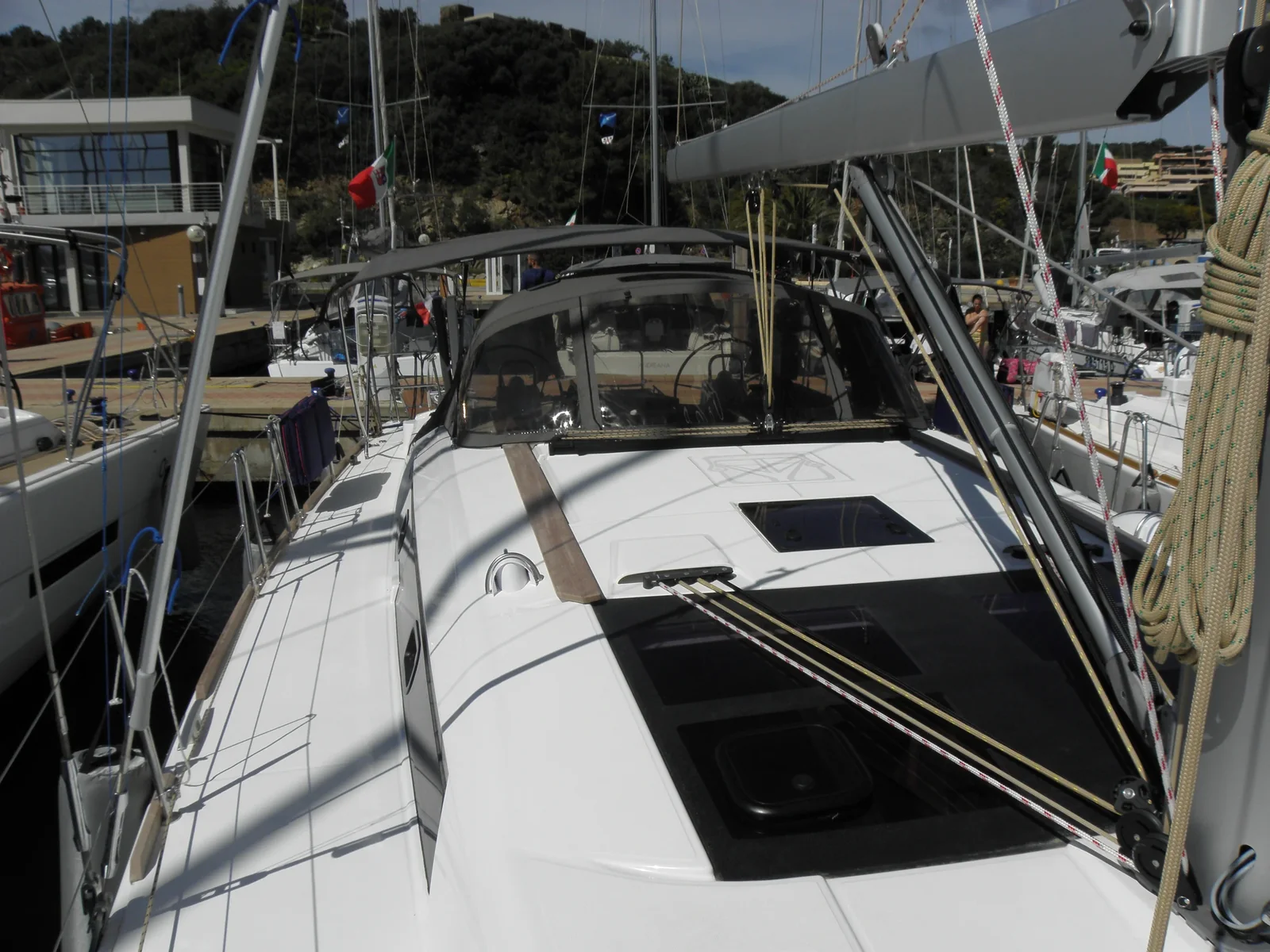Yacht DUFOUR 460 Grand Large - Newt - Foto 1