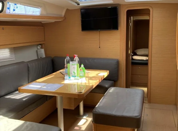 Yacht DUFOUR 460 Grand Large - Newt - Foto 1