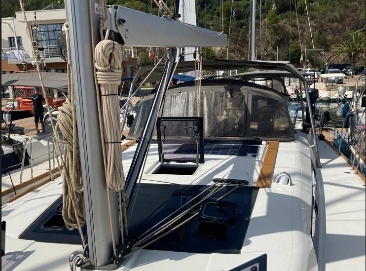 Yacht DUFOUR 460 Grand Large - Newt - Foto 1