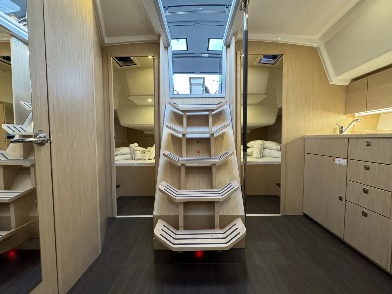 Yacht BAVARIA C42 - Ivana - Foto 1