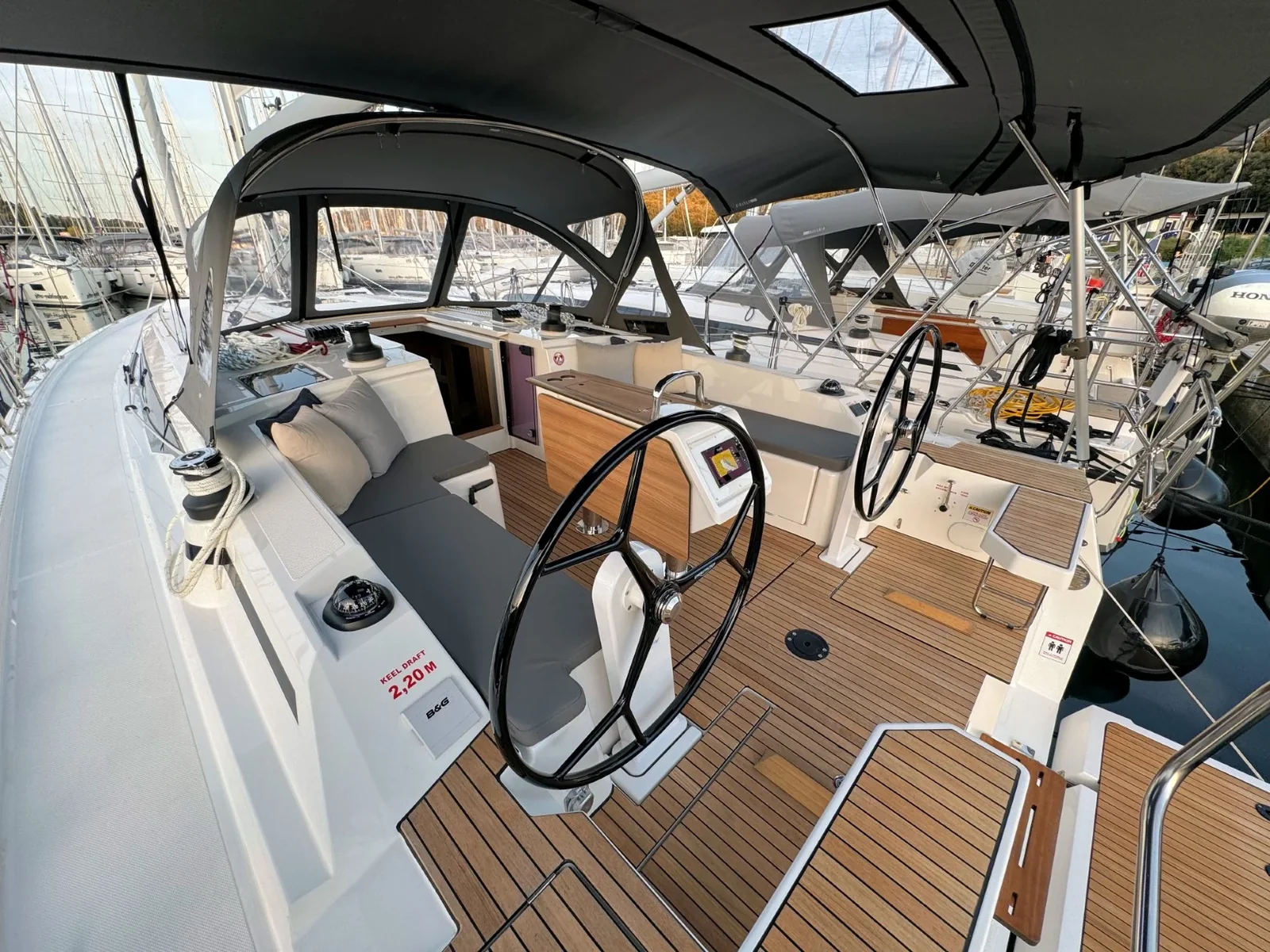 Yacht BAVARIA C42 - Ivana - Foto 1
