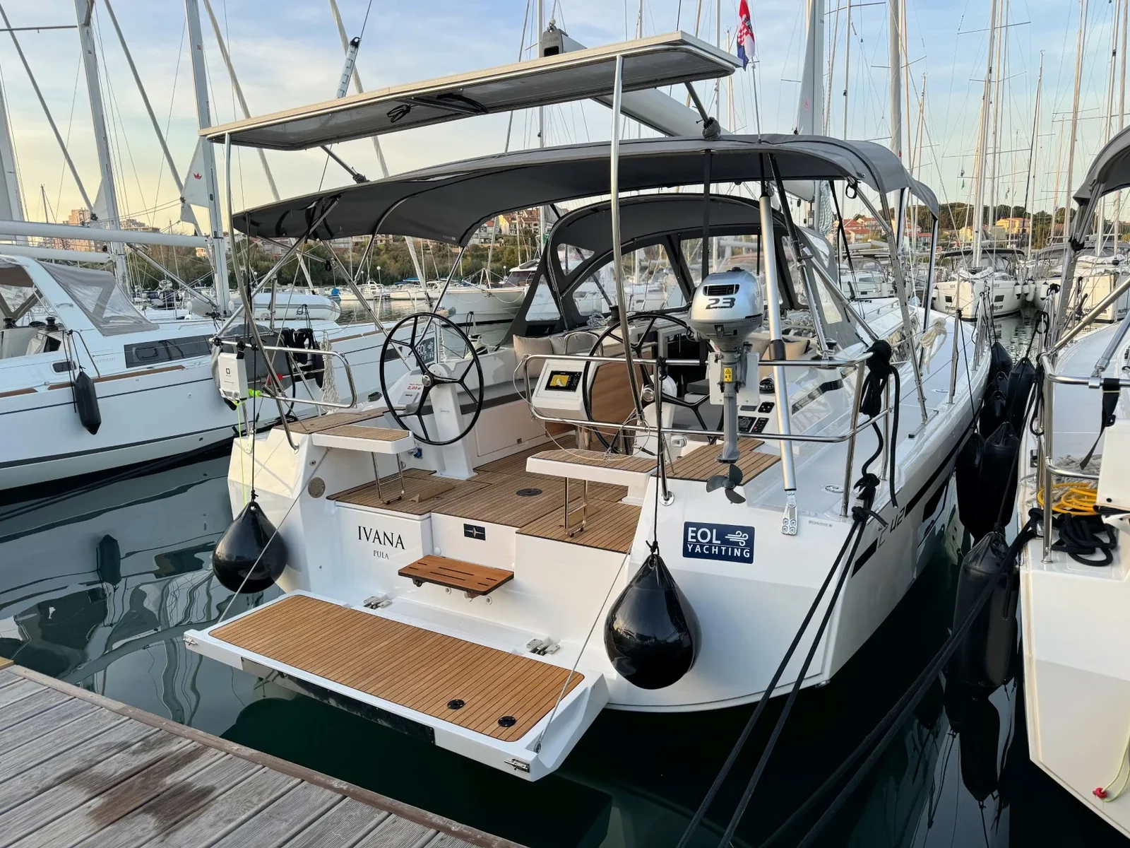 Yacht BAVARIA C42 - Ivana - Foto 1