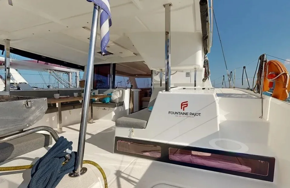 Yacht FOUNTAINE PAJOT Isla 40 - Blue Serenity