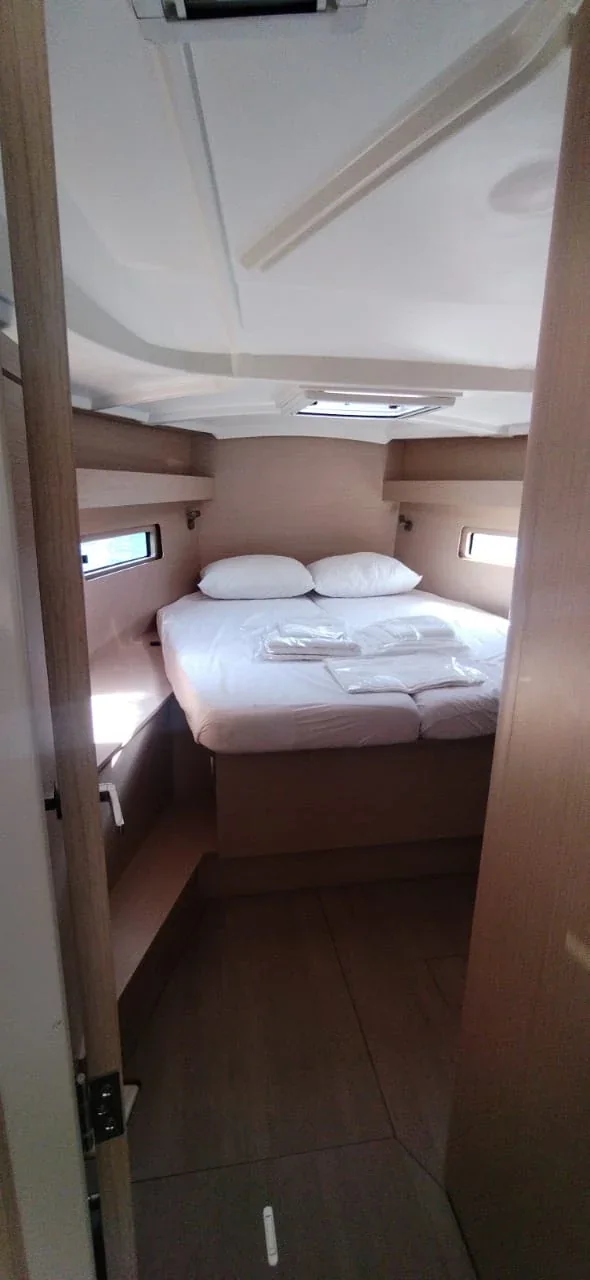 Yacht BENETEAU Oceanis 40.1 - Ferrari - Foto 1