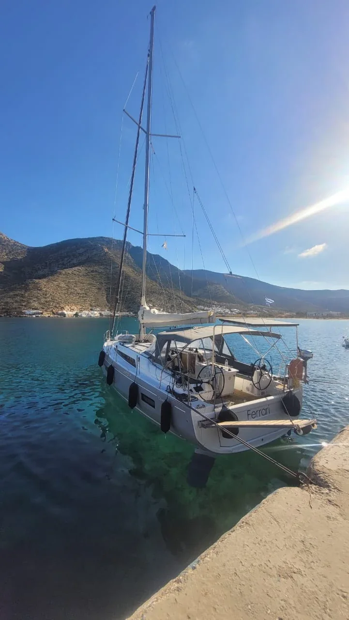 Yacht BENETEAU Oceanis 40.1 - Ferrari - Foto 1