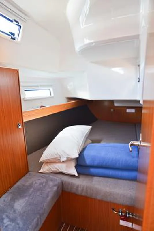 Yacht BAVARIA Cruiser 37 - Kedi - Foto 1