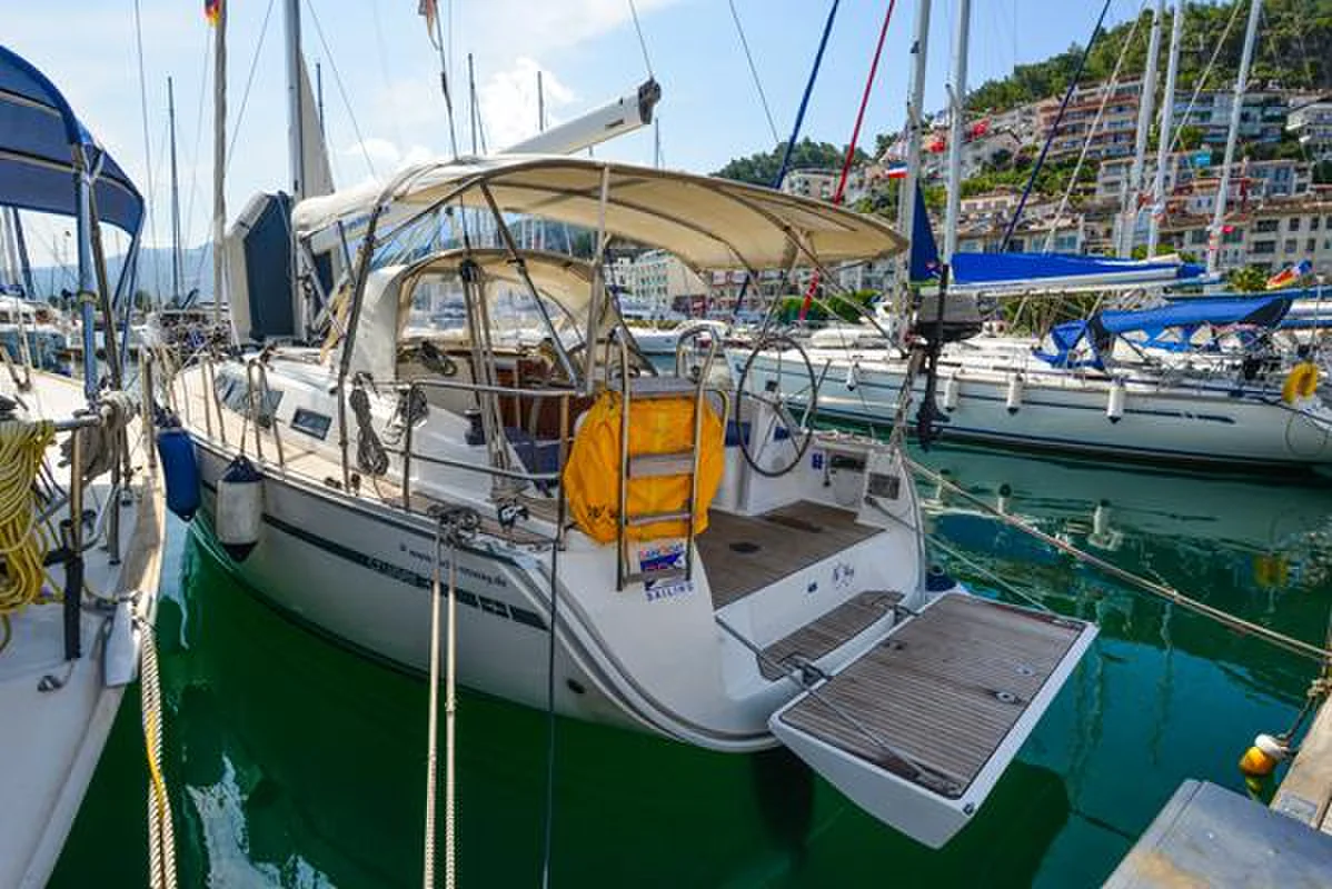 Yacht BAVARIA Cruiser 37 - Kedi - Foto 1
