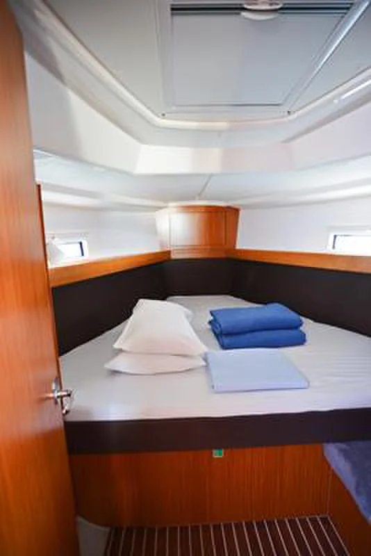 Yacht BAVARIA Cruiser 37 - Kedi - Foto 1