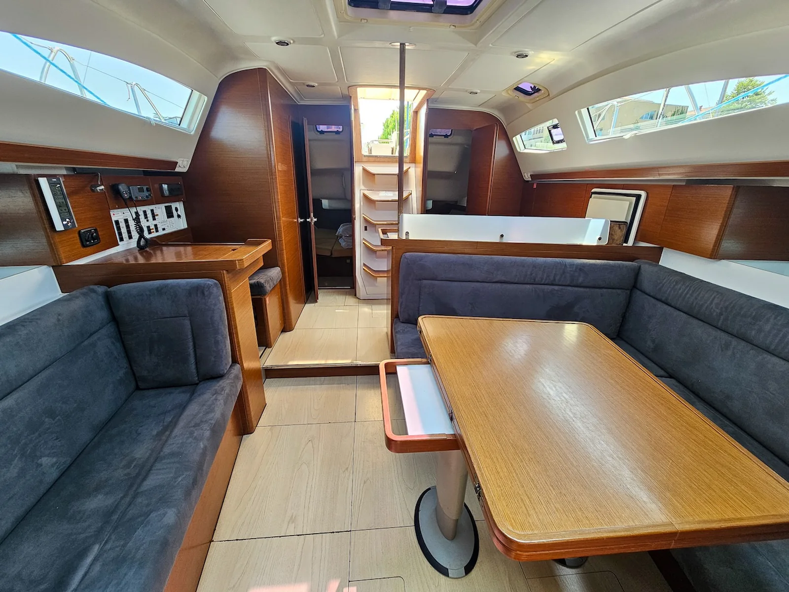 Yacht ELAN 444 Impression - Beauty AS