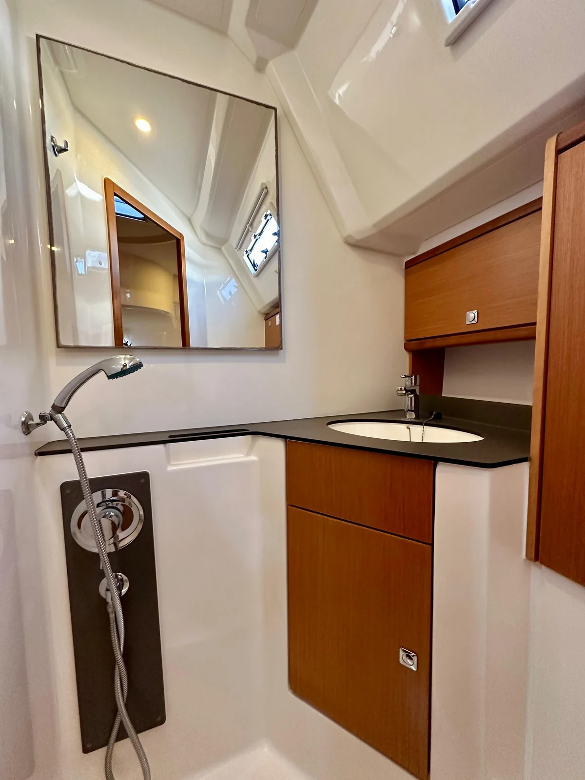 Yacht BAVARIA Cruiser 46 - Sestrica
