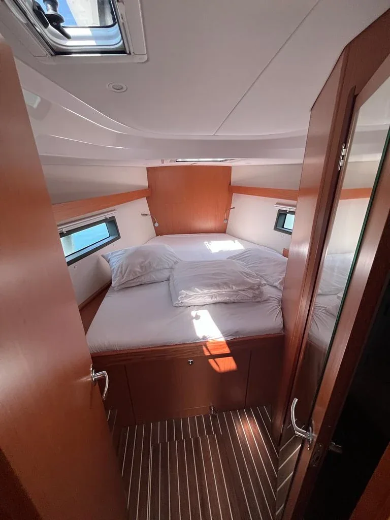 Yacht BAVARIA C42 - Kirka