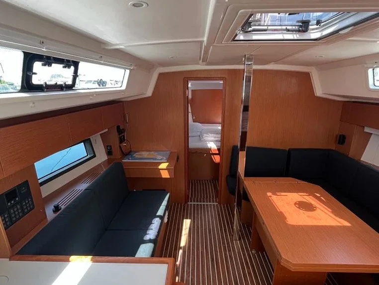 Yacht BAVARIA C42 - Kirka - Foto 1