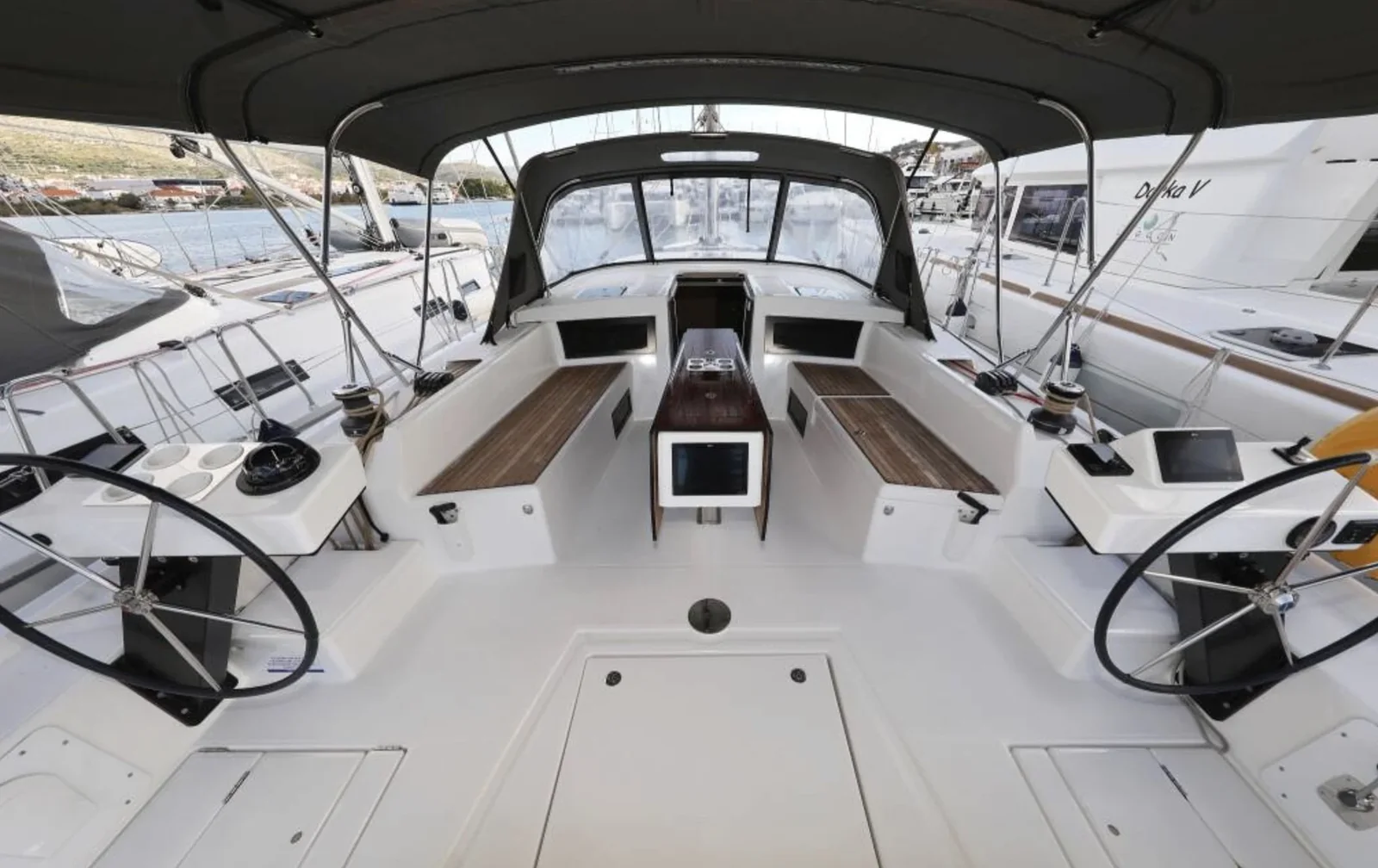 Yacht DUFOUR 470 - Luisa - Foto 1